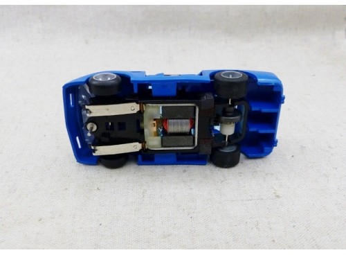 Ideal TCR  BMW Martini avec guide spécial pour courir sur les pistes Tyco, AFX, Tomy, Faller, etc Dessous