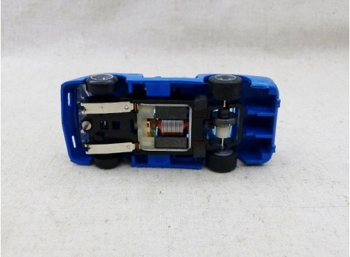 Ideal TCR  BMW 3.0 Csl n° 9 avec guide spécial pour courir sur les pistes Tyco, AFX, Tomy, Faller, etc Dessous