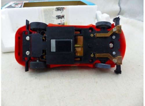 Carrera 88433 Servo 132 BMW 3.0 Csl Jägermeister 1/32° dessous