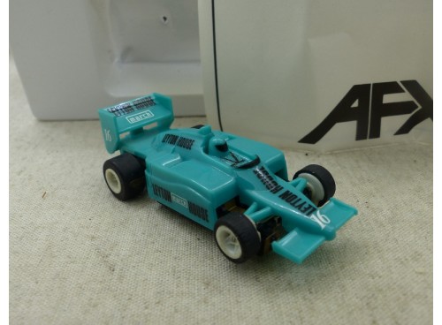 voiture de circuit TOMY AFX  8672 F1 March 871 "Leyton House " n° 16 neuve en boite