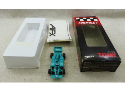 voiture circuit routier TOMY AFX  8672 F1 March 871 "Leyton House " n° 16 neuve en boite