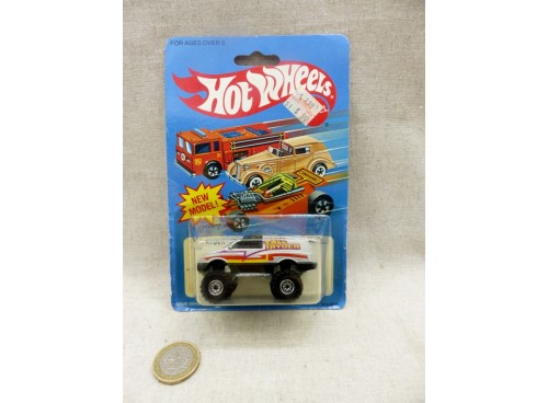 Hot Wheels 7530 4x4 Tall Rider