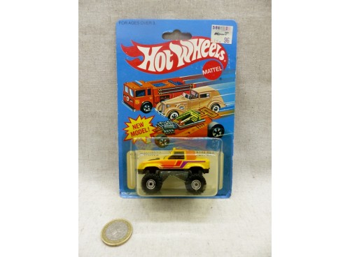 Hot Wheels 7532 Gulch Stepper 4x4 pick up