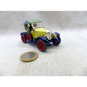 Dinky Toys 476 Morris Oxford (Bull Nosed) 1913