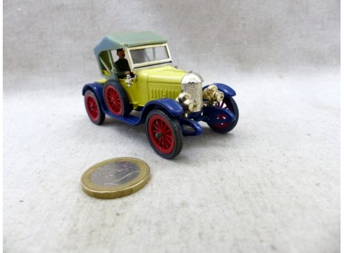 Dinky Toys 476 Morris Oxford (Bull Nosed) 1913
