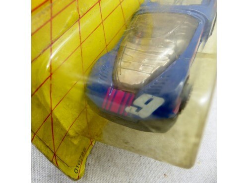 Matchbox  Superfast MB25 Peugeot Quasar n° 9