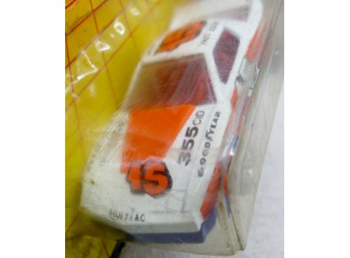 Matchbox Superfast MB60 Pontiac Firebird Racer n° 15 Fast Eddie