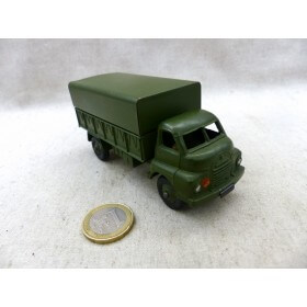 Dinky Toys 621 Camion Militaire de Transport 3 Ton Army Wagon