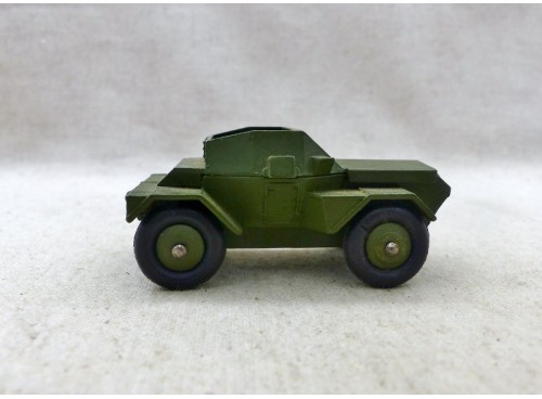 Dinky Toys 673 Scout Car Véhicule Militaire Blindé de Transport de Personnel
