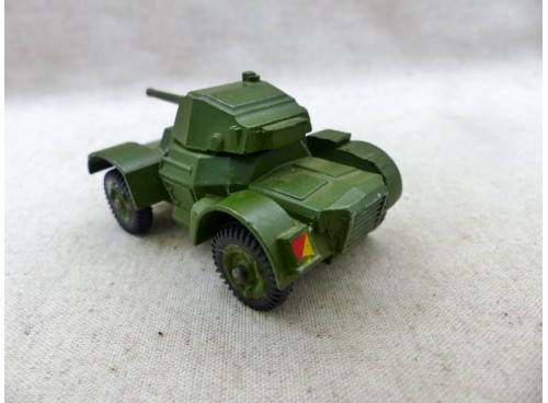 Dinky Toys 670 Véhicule Militaire Blindé Armoured Car arriere