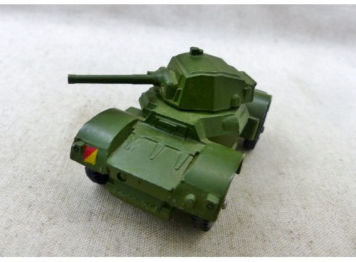 Dinky Toys 670 Véhicule Militaire Blindé Armoured Car