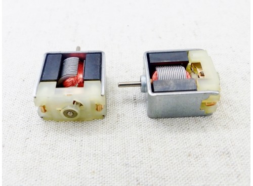 TCR ASP Anti Sortie de Piste Paire de Moteurs d'origine gros plan