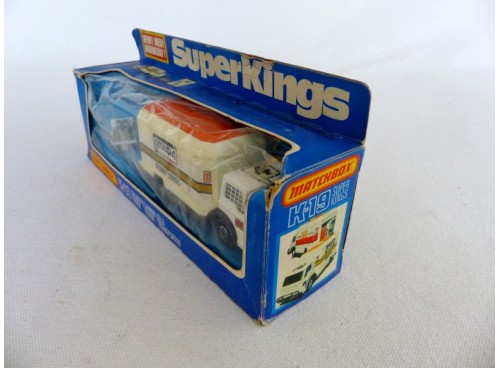 Matchbox KingSize K-19 Camion Blindé avec figurine