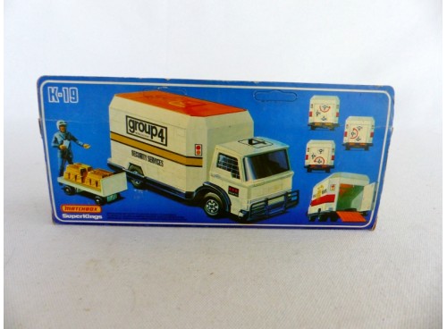 Matchbox KingSize K-19 Camion Blindé avec figurine boite arrière