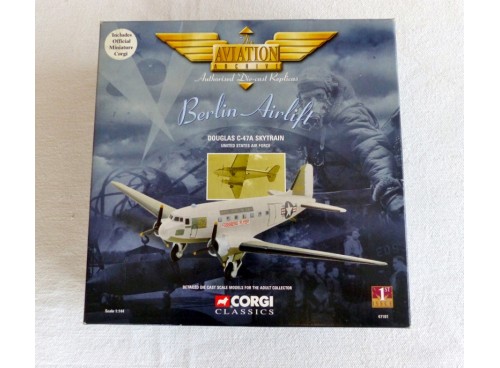 Corgi Toys Aviation Archive 47101 Douglas C-47A Skytrain