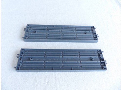 TCR 3307-6F pair of 10 inches straight tracks very good used back