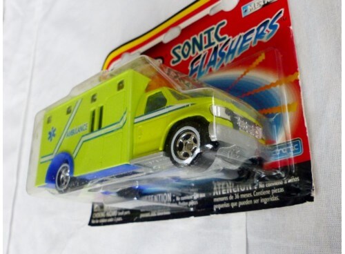 Majorette 3300 Sonic Flashers Ambulance rare version