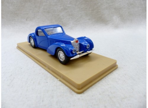 Solido Age d'or 88 Bugatti 57 S coupe Atalante avant
