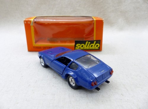Solido 16 Ferrari Daytona bleu nuit arriere