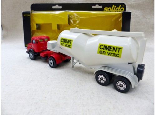 Solido 376 Camion Mercedes Semi-Remorque Pulvérulente arriere