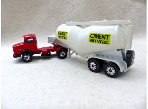 Solido 376 Camion Mercedes Semi-Remorque Pulvérulente  (2)