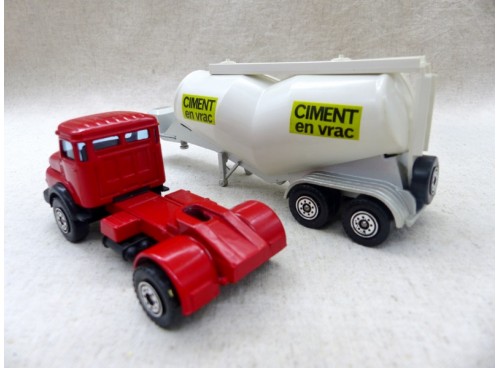 Solido 376 Camion Mercedes Semi-Remorque Pulvérulente  (2)