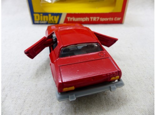 Dinky Toys 211 Triumph TR7 Sport Car Neuf/Boite arriere