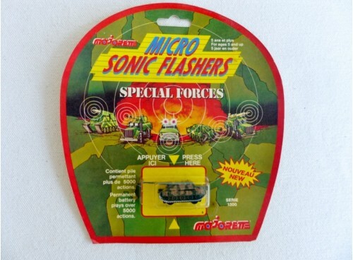 Majorette 1316 Sonic Flashers Char blindé  neuf blister