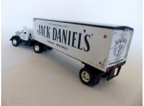 Matchbox Collectibles DYM92015 Jack Daniels 1948 Camion semi remorque Diamond T 1948 Jack Daniel's neuf/boite