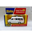 Dinky Toys 276 Ford Transit Ambulance (3) (variante avec brancard rouge)