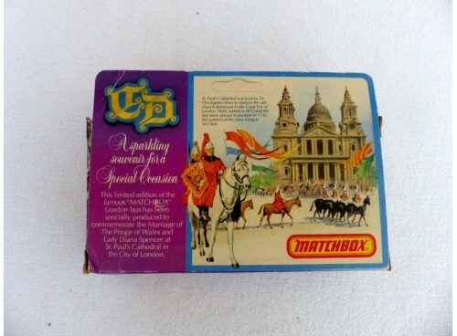 Matchbox KRW-15 Bus Londonien "The Royal Wedding 1981" (3)