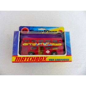 Matchbox K-15 SuperKings Bus Swinging London Carnaby Street (3)