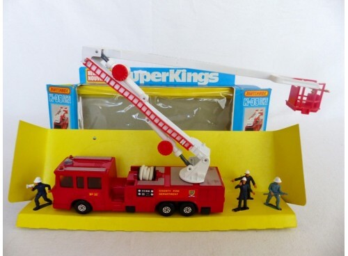 Matchbox K-39 Camion de Pompiers Snorkel avec personnages details