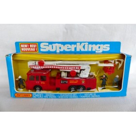 Matchbox K-39 Camion de Pompiers Snorkel avec personnages