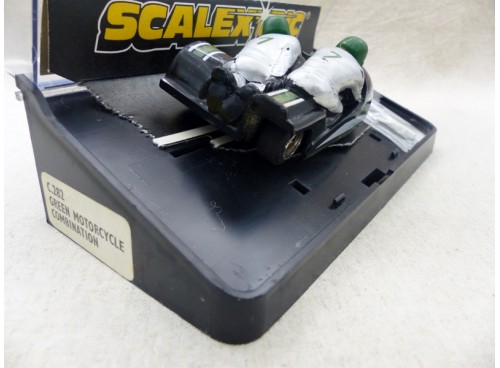 Scalextric C282 Green Motorcycle Combination Side Car TBE