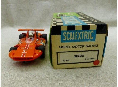 circuit voiture Scalextric 4047 (C47) Sigma Orange Avec boite