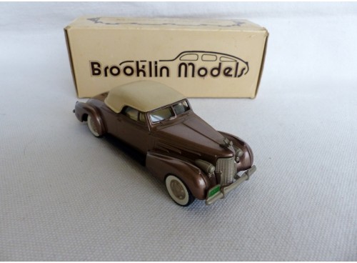 Brooklin Models n° 14 Cadillac V 16 Convertible 1940 avec boite