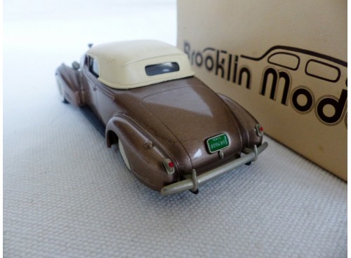 Brooklin Models n° 14 Cadillac V 16 Convertible 1940 avec boite