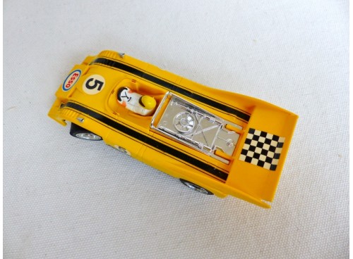 circuit routier voiture Marklin Sprint 1321 Porsche 917-10  jaune vue de dessus