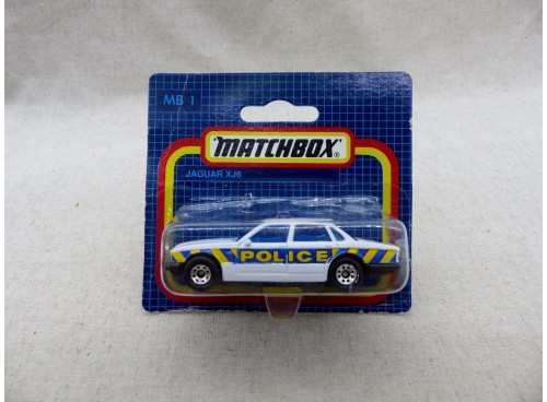 Matchbox Superfast MB 1 Jaguar XJ6 Police