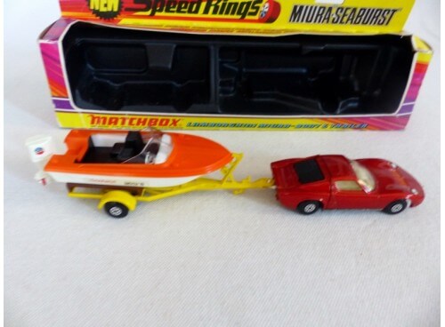 Matchbox SuperKings K-29 Lamborghini et Bateau avec remorque dessus