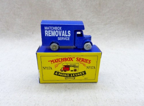 Matchbox Lesney Series N° 17A Bedford Removal Van recreation