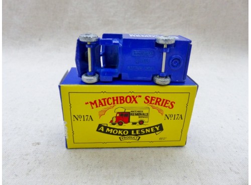 Matchbox Lesney Series N° 17A Bedford Removal Van recreation