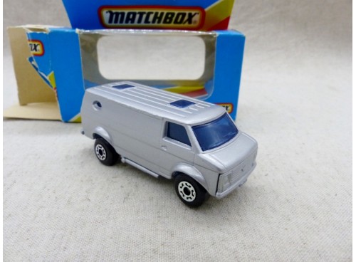 Matchbox Superfast MB 68 Chevy Van Neuf/Boite rare version No tempo