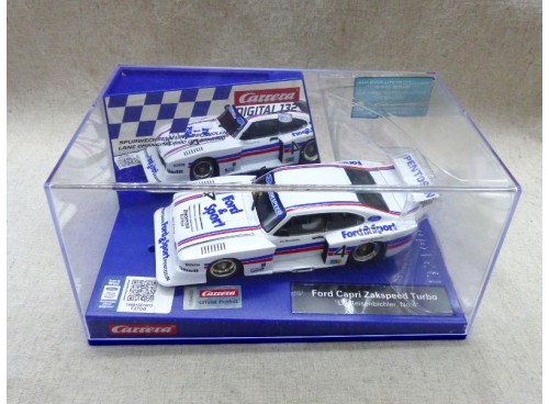 Carrera DIGITAL 132  20030926 Ford Capri Zakspeed Turbo " Lili Reisenbichler N°4" Neuve en Boite