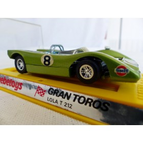 Mattel Mebetoys Gran Toros 6629 Lola T212 avec vidéo Youtube