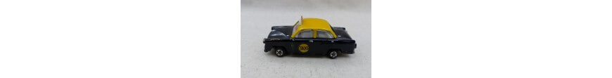 Taxi voitures de circuit ou miniatures